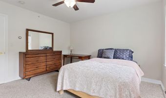 12 Summit Ter, Falmouth, ME 04105