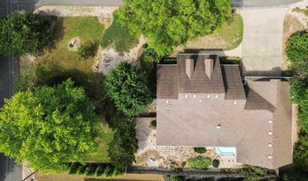 1 Berrydale Ln, Bella Vista, AR 72715