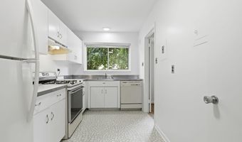10626 WEYMOUTH St 101, Bethesda, MD 20814