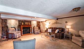 905 Roosevelt Ave, Aliquippa, PA 15001