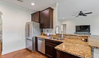 111 London Cv, Batesville, MS 38606