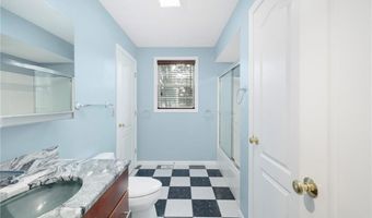 27 Tartaglia St, Johnston, RI 02919