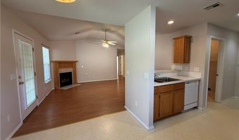 15 Pennine Ln, Bella Vista, AR 72714