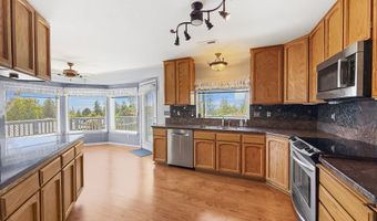 815 CRESTWOOD Pl, Brookings, OR 97415