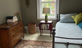 53 Congress St, Belfast, ME 04915