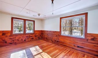 74 ADAMS POINT Rd, Barrington, RI 02806