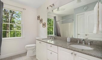 4 Morning Star Ct, Lincoln, RI 02865