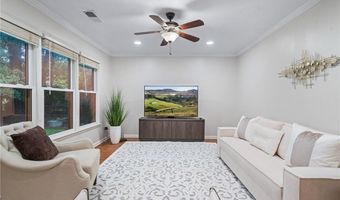 10965 Pinehigh Dr, Alpharetta, GA 30022