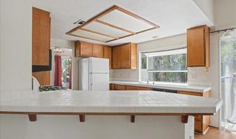 1555 Del Mar Rd, Oceanside, CA 92057
