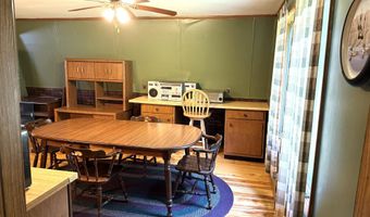 7786 DANIELCZAK Rd, Armstrong Creek, WI 54103
