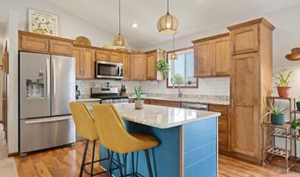 2011 12th Ave NE, Austin, MN 55912