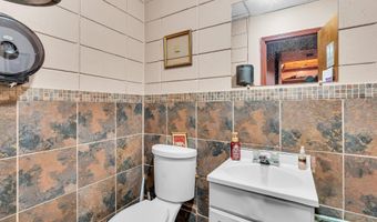 219 Porter Ave, Biloxi, MS 39530