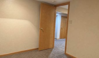 331 S 4th St, Akron, IA 51001