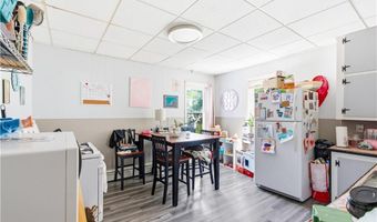 14 Garfield Ave, East Providence, RI 02916