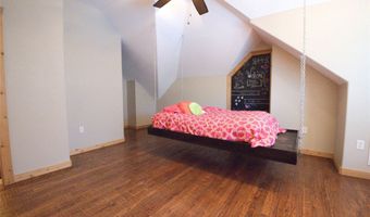 182 Lakeview Dr, Aledo, TX 76008