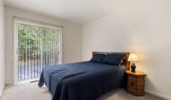 13 RIDGE Ct, Basye, VA 22810
