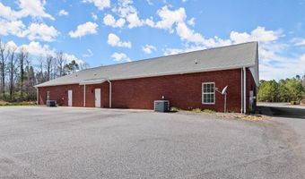 135 Midway Xing, Cornelia, GA 30531