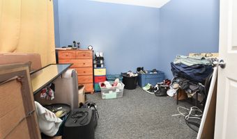 181 Sampson St, Bridgeport, CT 06606