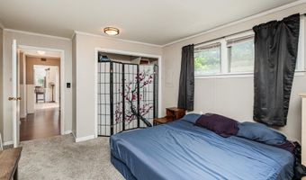235 Riverside Dr, Alma, MI 48801