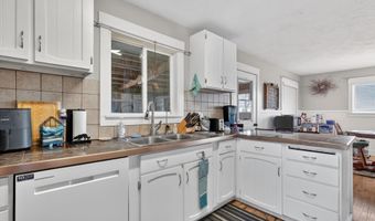 1276 W Hoff Rd, Blackfoot, ID 83221