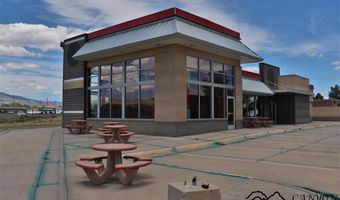 1902 Mountain View Dr, Cody, WY 82414