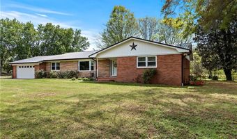 844 Rainbow Rd, Advance, NC 27006