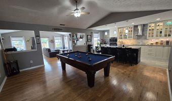 8460 Ferguson Cir, Avon, IN 46123