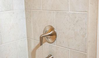 23630 WINTERDAY Dr, Ashburn, VA 20148