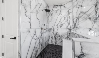 1418 W Maude Ave, Arlington Heights, IL 60004