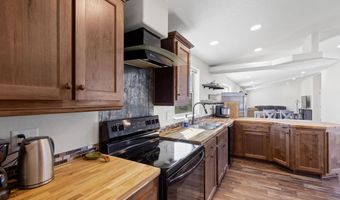 184 BUTTERCUP Ln, Bedford, WY 83112