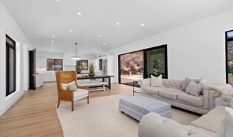 16390 Via Justina Real, Escondido, CA 92025
