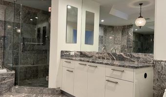 1881 N NASH St 307, Arlington, VA 22209