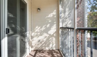 331 Scio Village Ct 279, Ann Arbor, MI 48103
