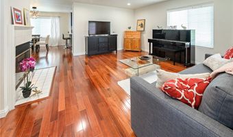 2800 Plaza Del Amo 74, Torrance, CA 90503