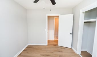 2031 Evergreen Dr, Boiling Springs, SC 29316