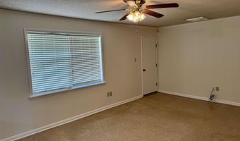 614 Hutchinson Ave, Bay Minette, AL 36507