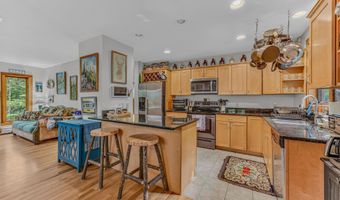 18 Armsby Cir, Campton, NH 03223