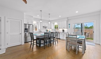 66-166 Waialua Beach Rd A, Haleiwa, HI 96712