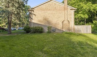 174 Williamsburg Ct, Albany, NY 12203