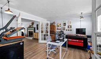 703 Trago Creek Dr, Ballwin, MO 63021