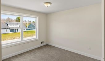 28 Pebble Ct 14, Barrington, NH 03825