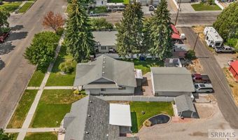 359 S Shilling Ave, Blackfoot, ID 83201