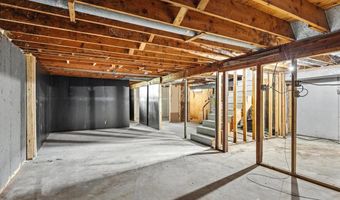 118 W Hawley St, Amboy, IL 61310