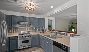 129 W Calle Sauco, Sahuarita, AZ 85629