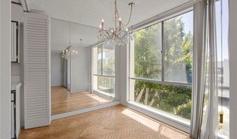 1340 S Beverly Gln 211, Los Angeles, CA 90024