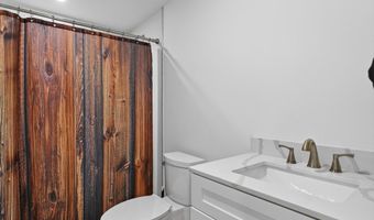 139 Oak Trl, Bolton, MA 01740
