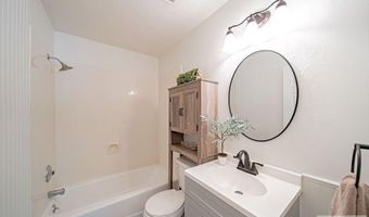 3889 Taylorview Ln, Ammon, ID 83406