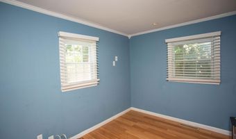 836 DEVENNEY Dr, Bellmawr, NJ 08031