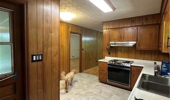 375 Segrest Cir, Athens, GA 30605