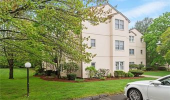 185 Manville Hill Rd 109, Cumberland, RI 02864